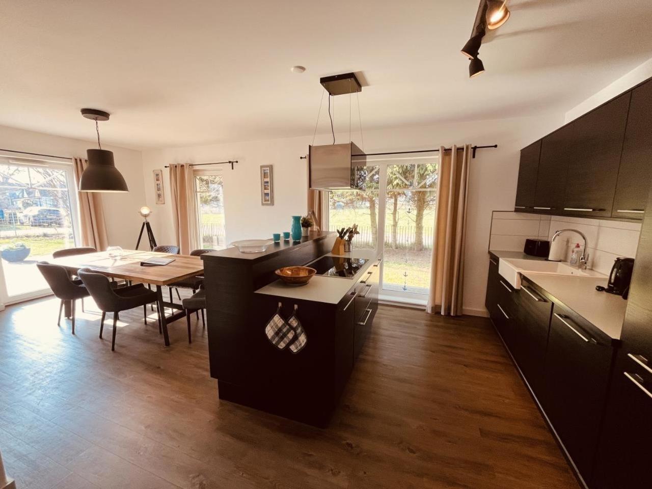 בורן Ferienhaus De Niege Leive מראה חיצוני תמונה